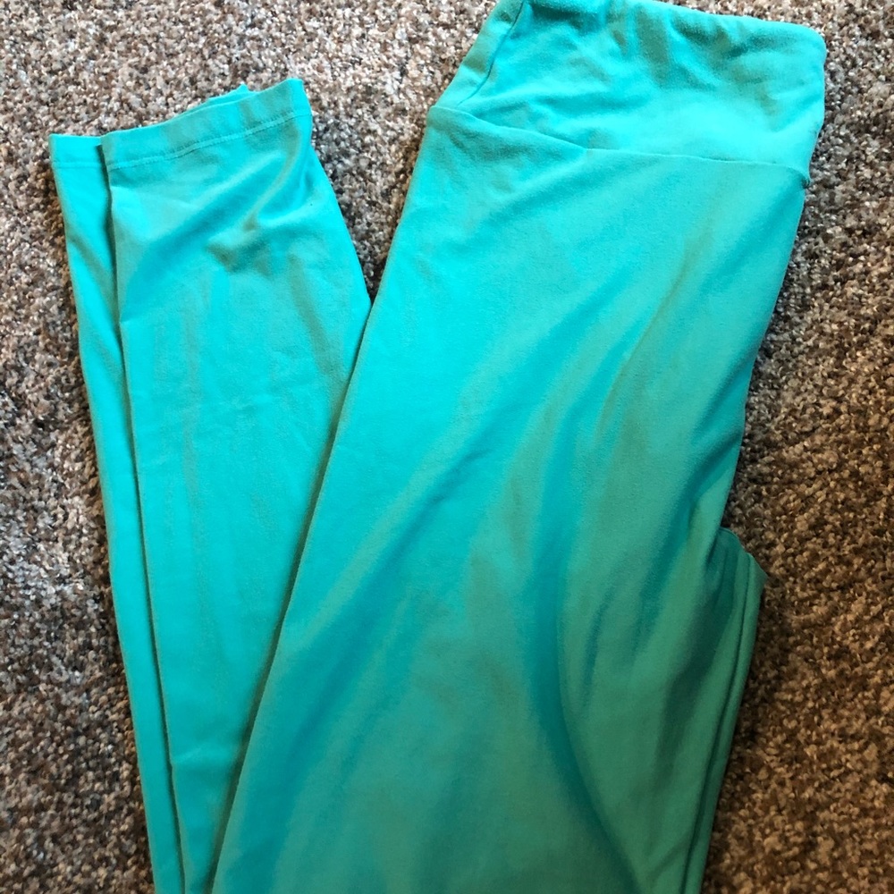 LaLaRoe one size leggings